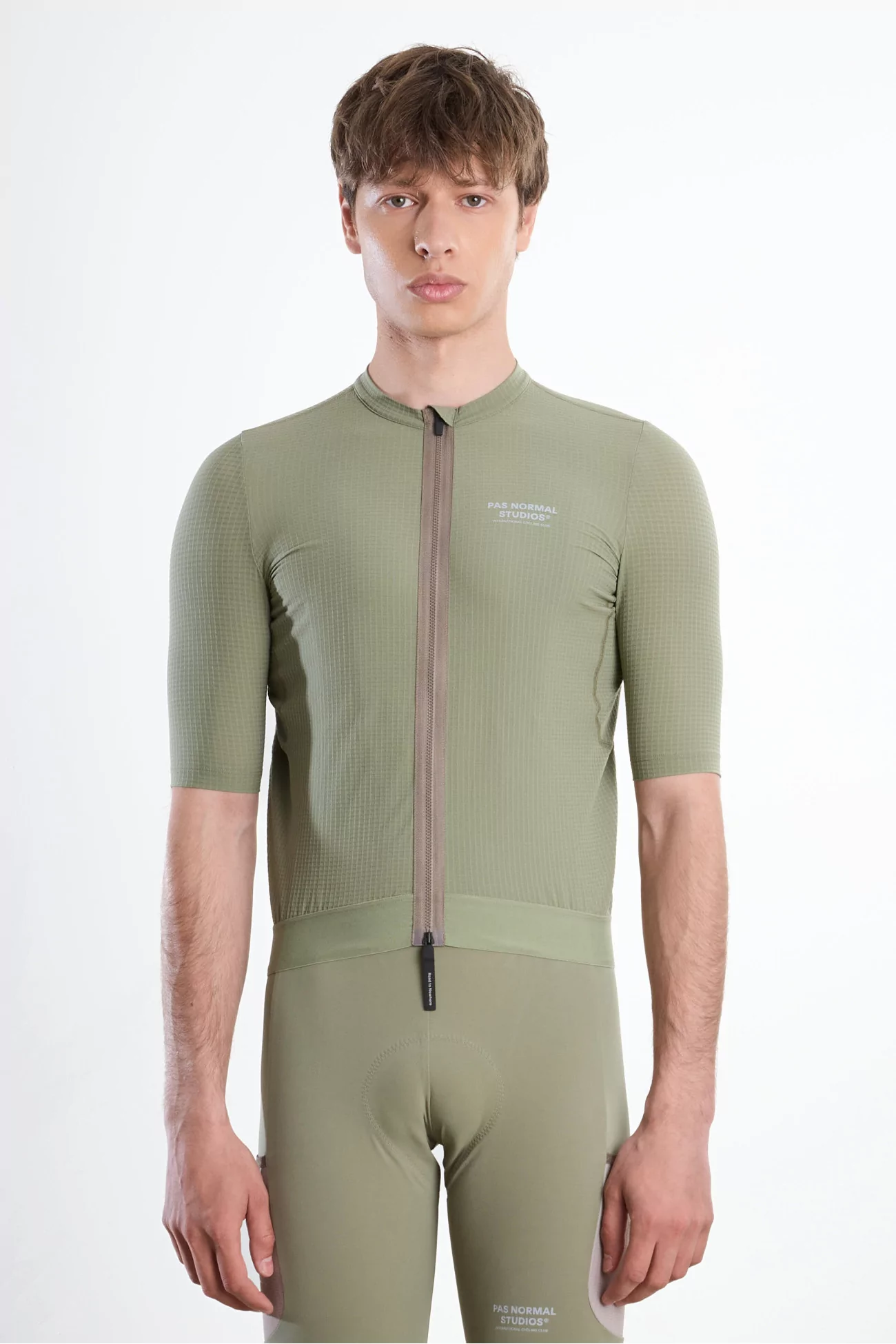 Escapism Light Cycling Jersey – Light Olive | Centre Commercial