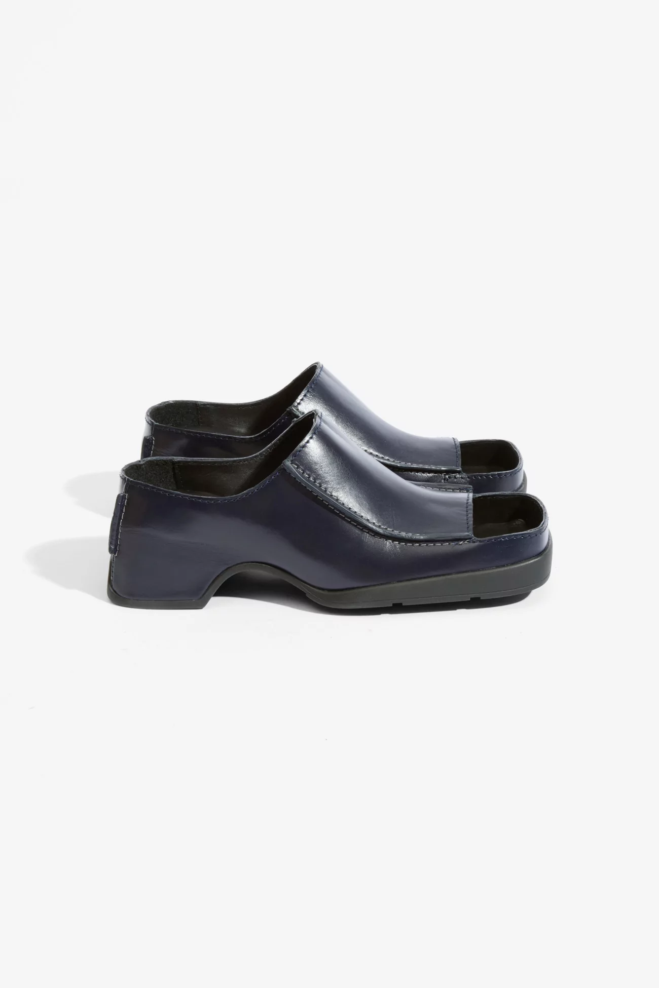 Miista Ertha Glossy Leather Sandals – Navy | Centre Commercial