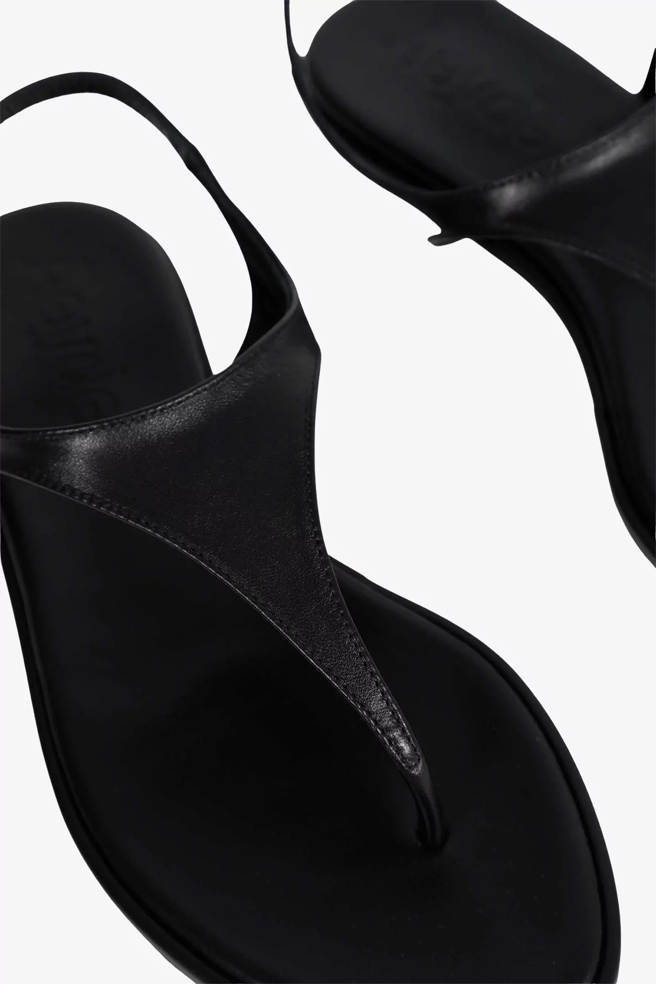 Aeyde Raine Nappa Leather Flat Sandals Women – Black | Centre Commercial