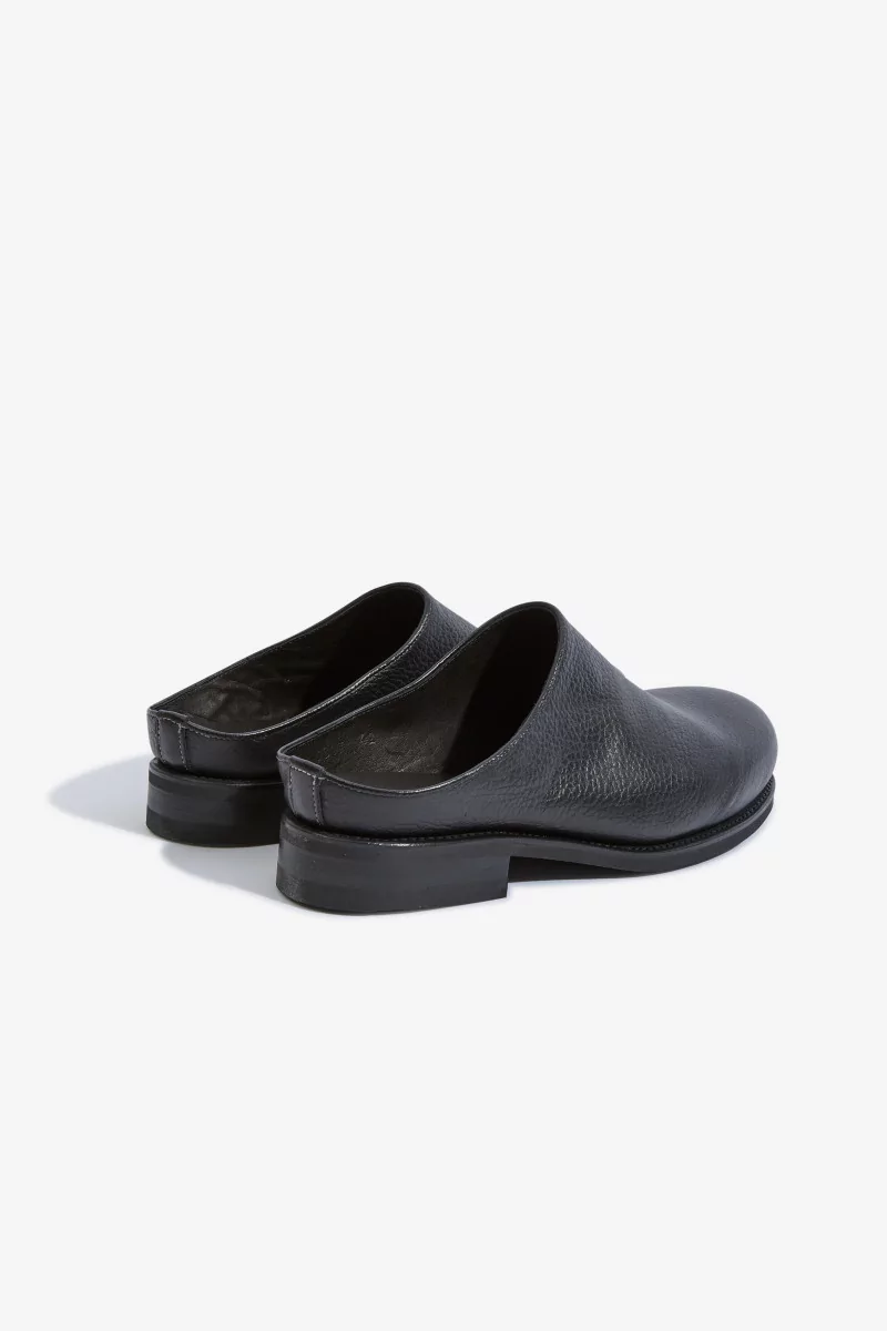 Men's Leather Artist Slip On An Irrational Element – Black | Centre Commercial