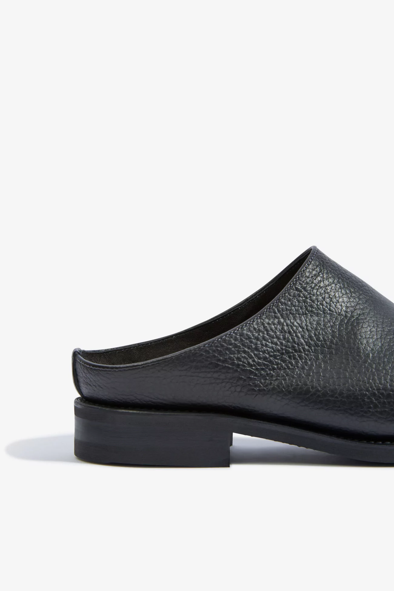 Men's Leather Artist Slip On An Irrational Element – Black | Centre Commercial