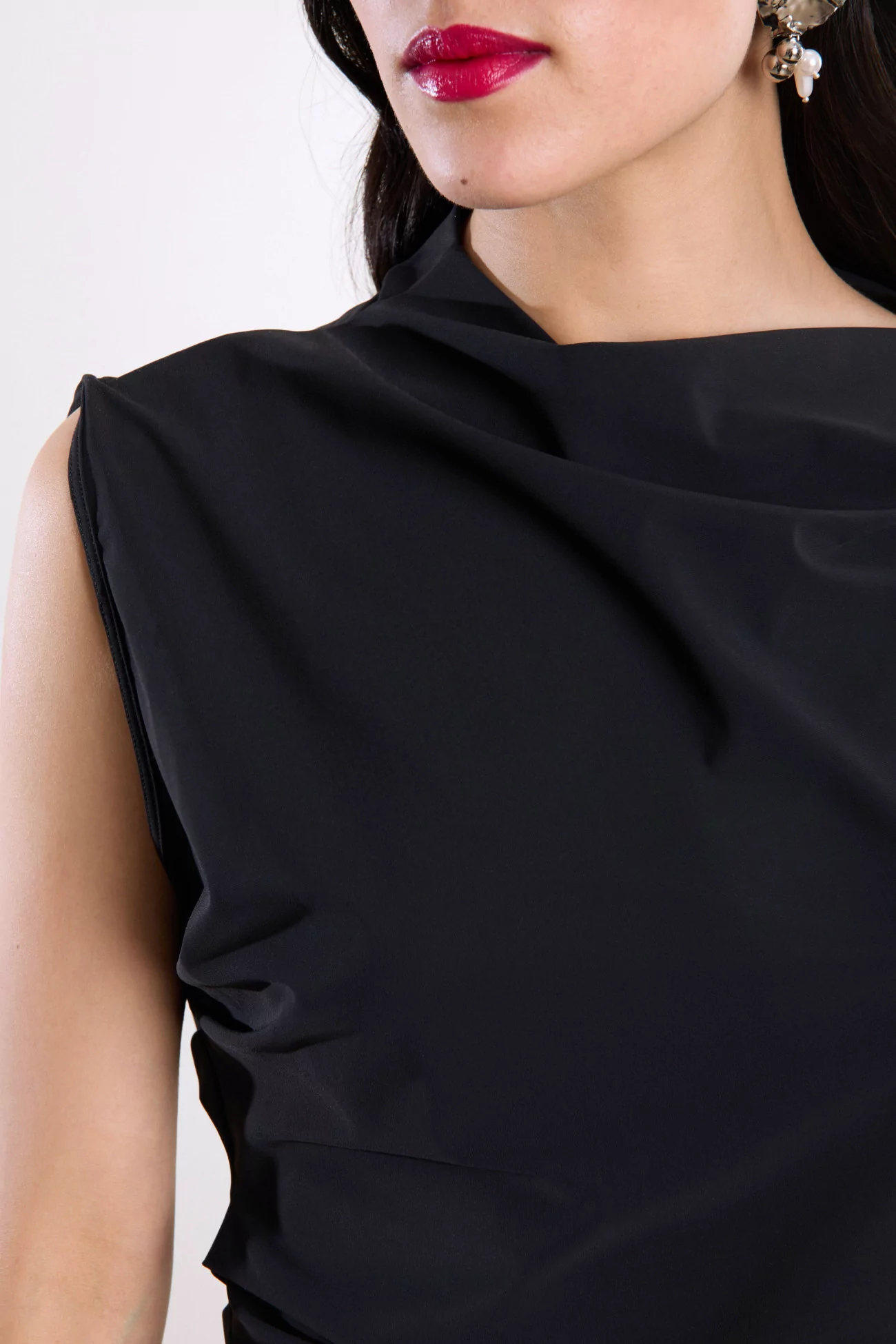 Asymmetric Sleeveless Top Recycled Jersey Reyèm – Black | Centre Commercial