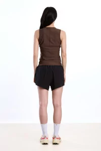 District Vision Fitted Training Tank Top Women – Umber | Centre Commercial