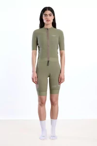 Pas Normal Studios Escapism Jersey Women – Light Olive | Centre Commercial