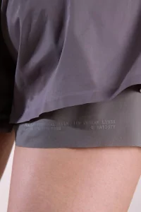 TechSilk™ 3" Running Shorts Satisfy Women – Shark | Centre Commercial