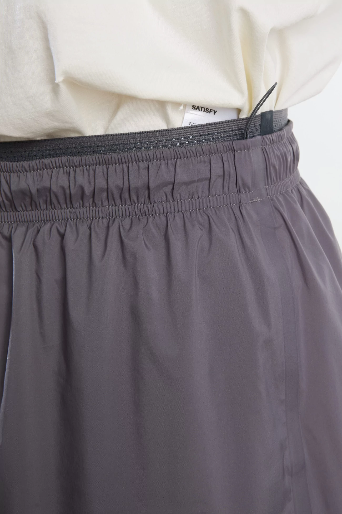 TechSilk 8" Running Shorts Satisfy – Shark | Centre Commercial