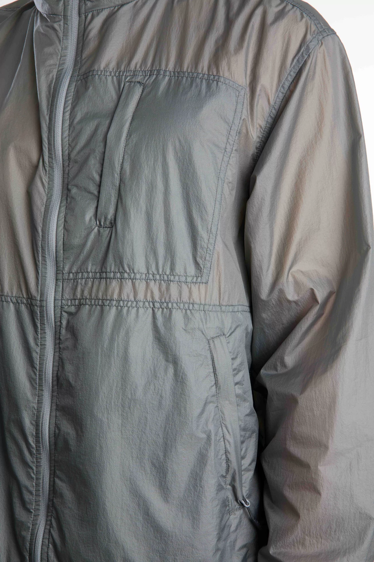 Nanga Sheer Nylon Water-Repellent Jacket – Grey | Centre Commercial