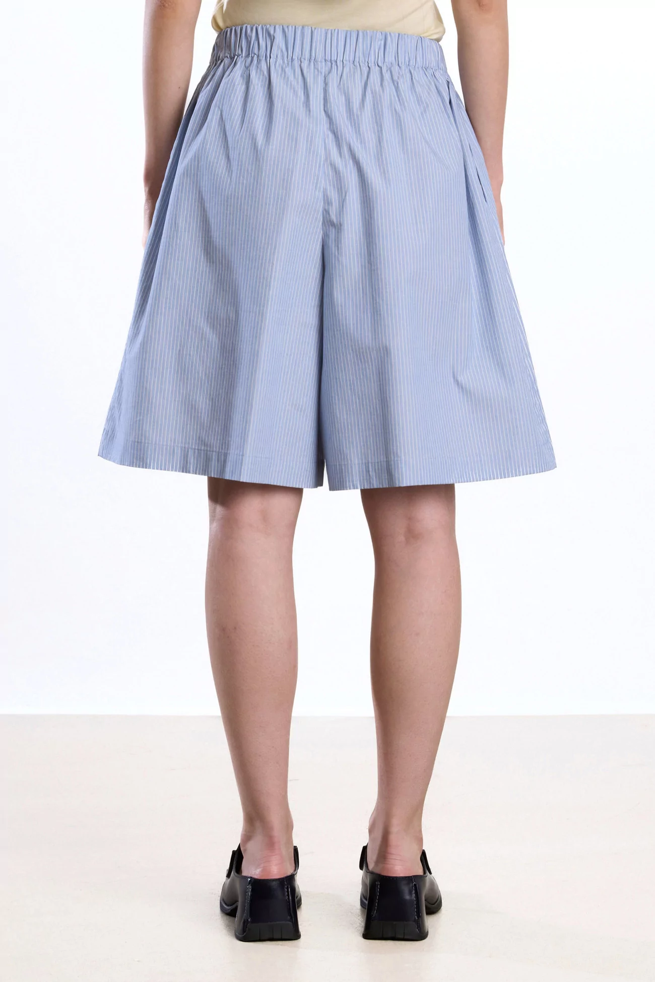 Baserange Claude Short Organic Cotton – Blue Stripe | Centre Commercial