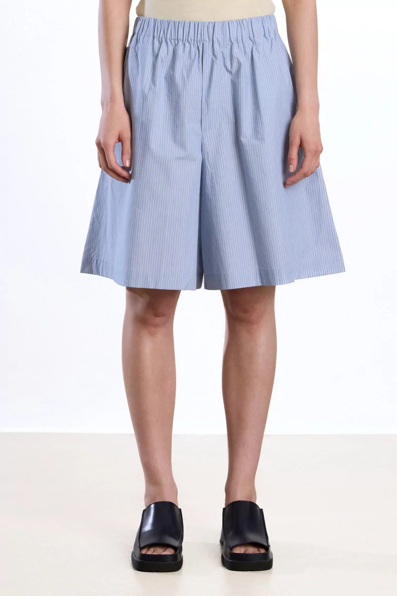 Baserange Claude Short Organic Cotton – Blue Stripe | Centre Commercial