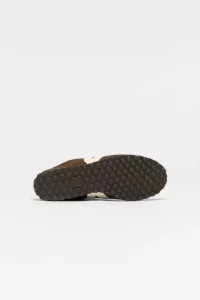 VEJA Cateyes Suede Trainers – Eagle Cashew | Centre Commercial