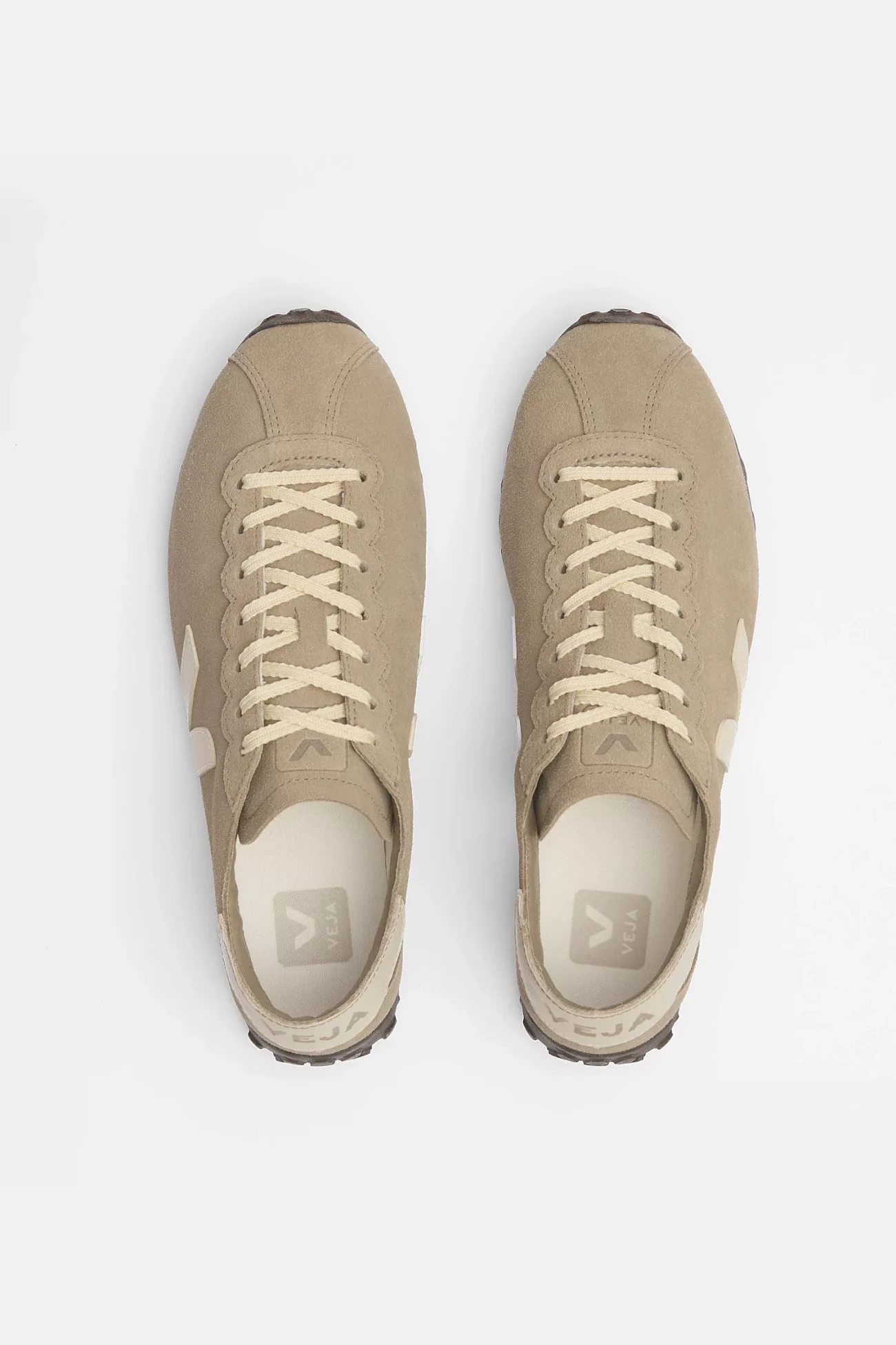 VEJA Cateyes Suede Trainers – Taupe Pierre | Centre Commercial