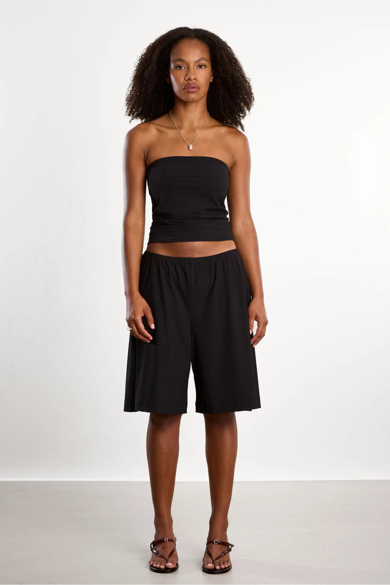 Women's Wide Fit Recycled Short – Black | Centre Commercial