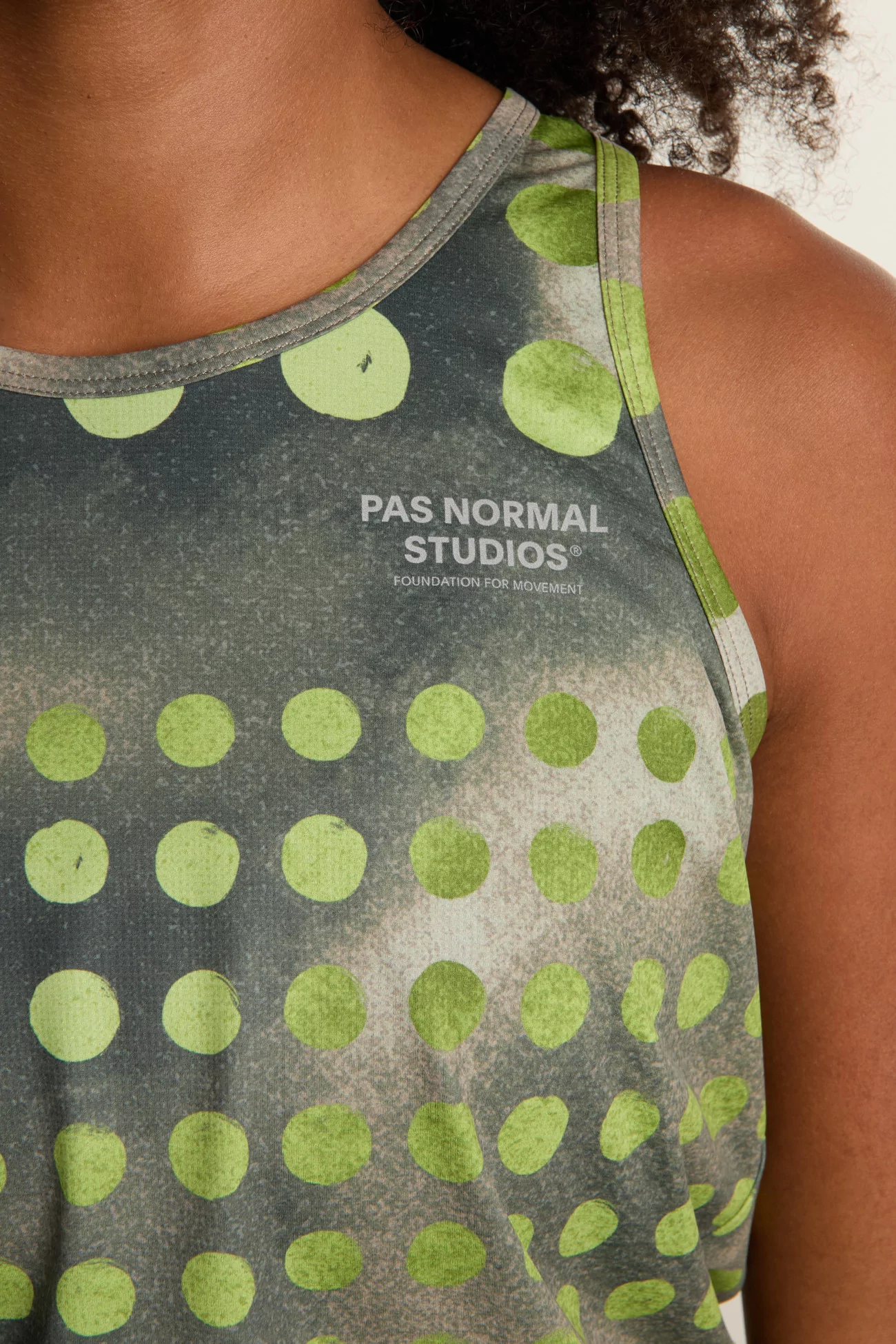 Pas Normal Studios T.K.O. Balance Singlet Women – Moss Green | Centre Commercial