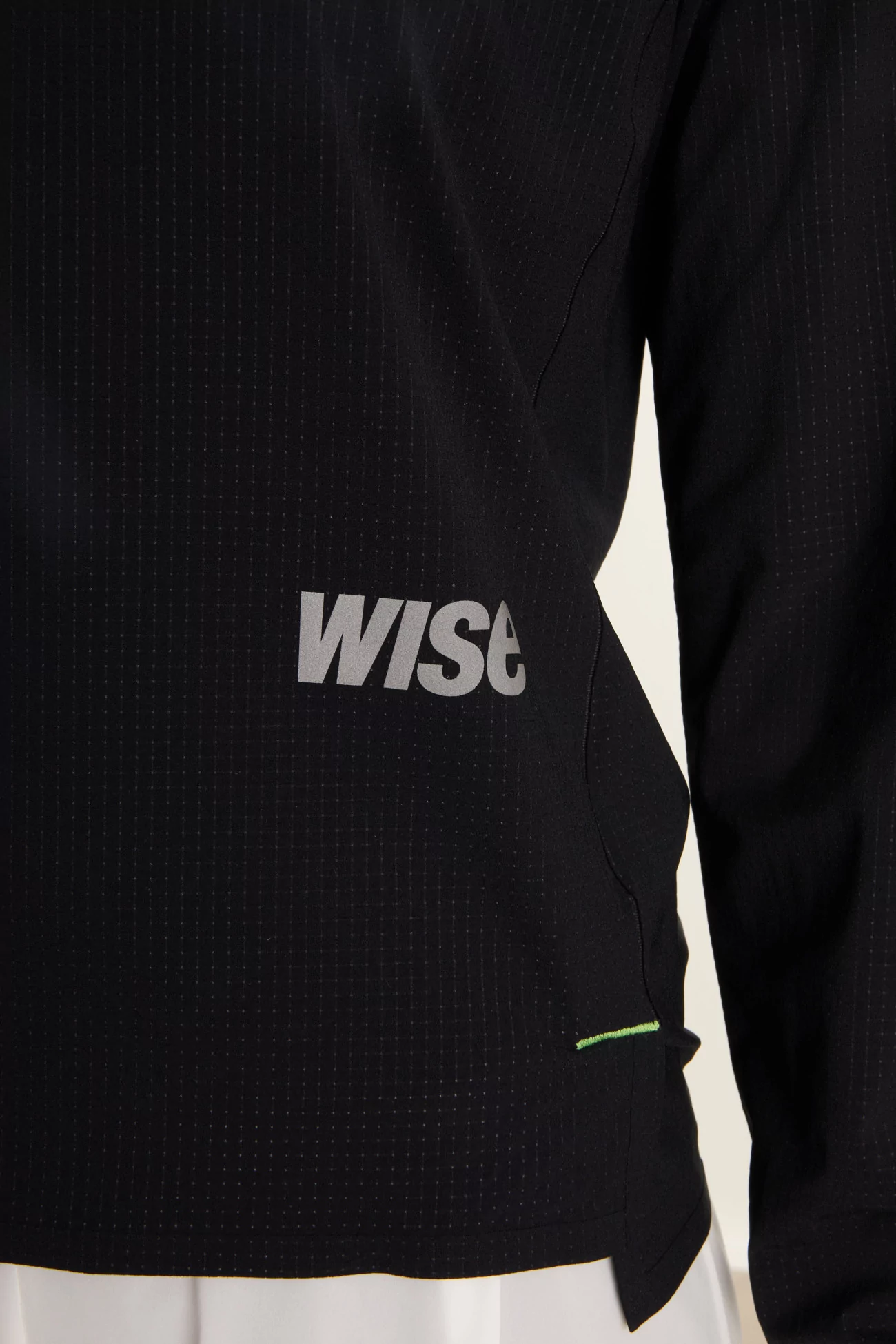 WISE 350 Long Sleeve T-shirt Women – Black | Centre Commercial