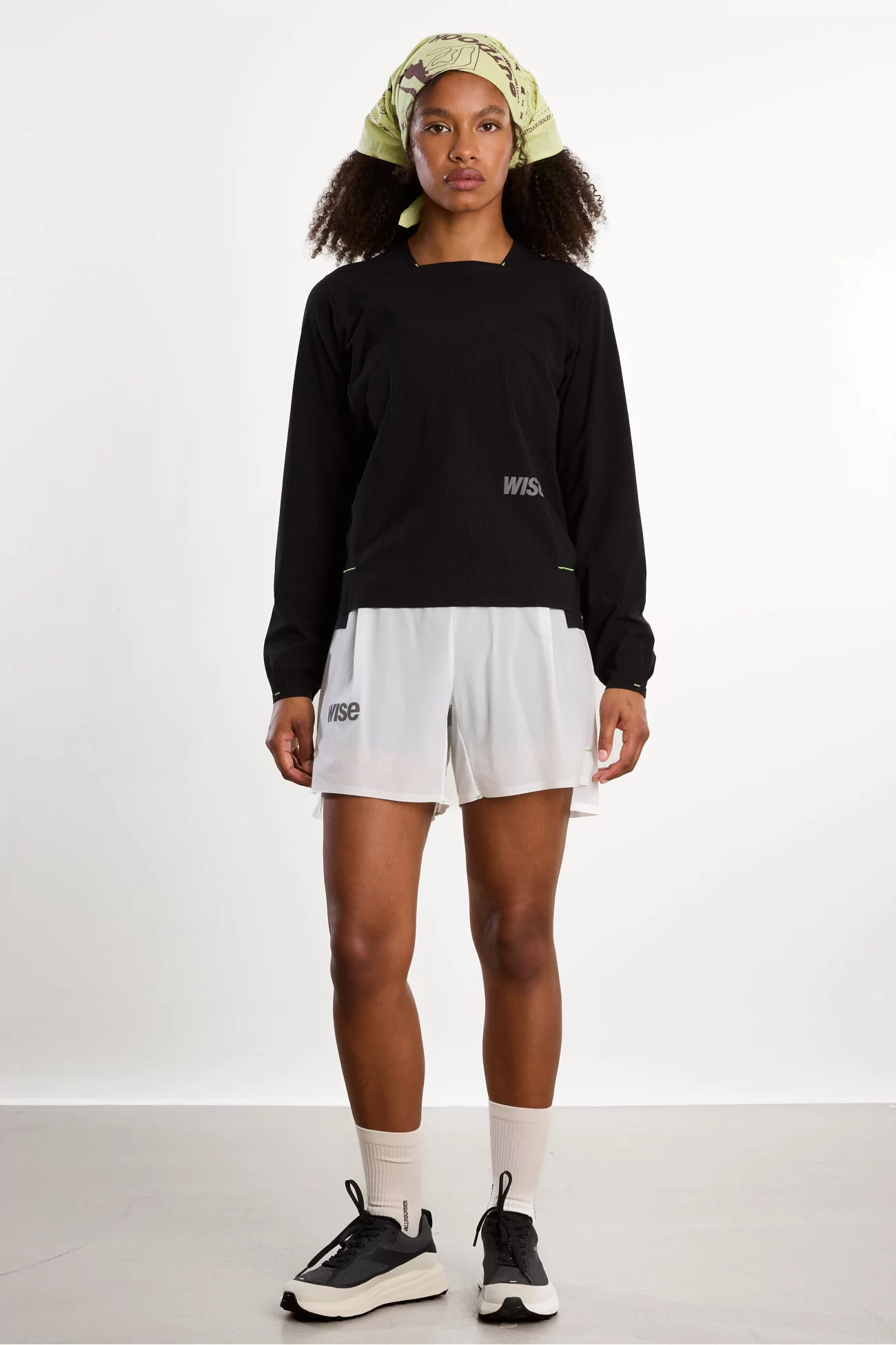 WISE 350 Long Sleeve T-shirt Women – Black | Centre Commercial