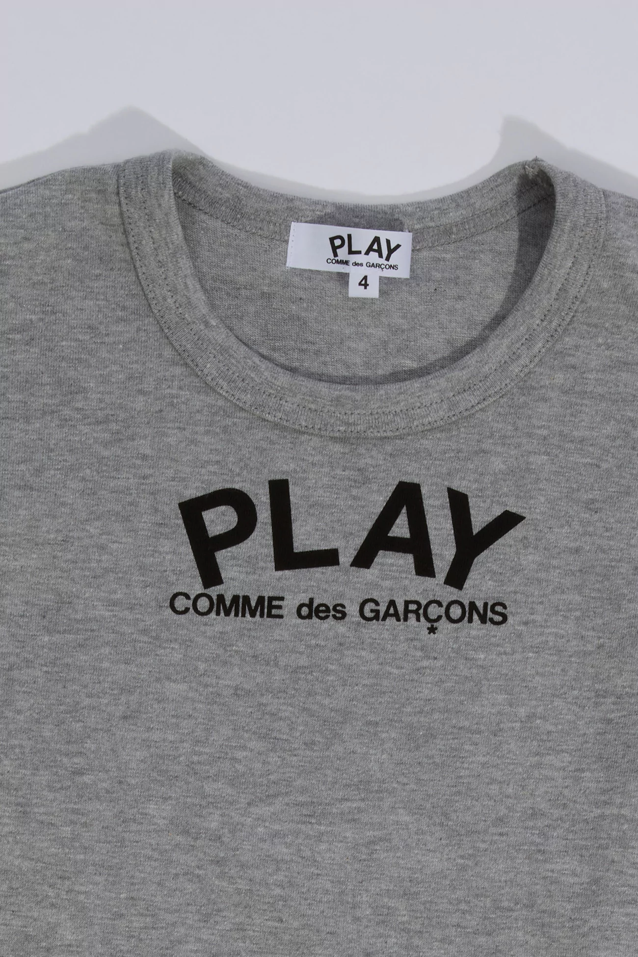 Kids T-Shirt Comme des Garçons PLAY Logo Print – Grey | Centre Commercial