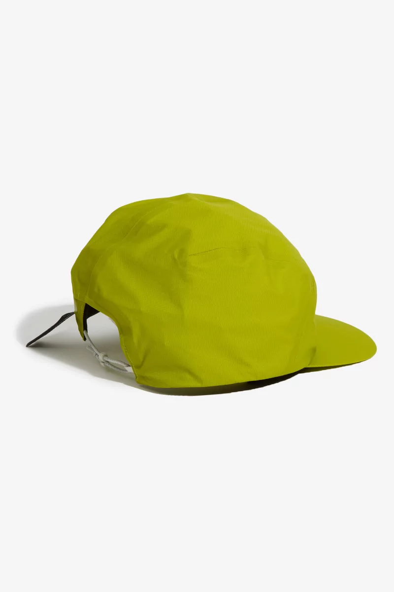 Satisfy Pertex® 3L Rain Cap – Grenoble Green | Centre Commercial