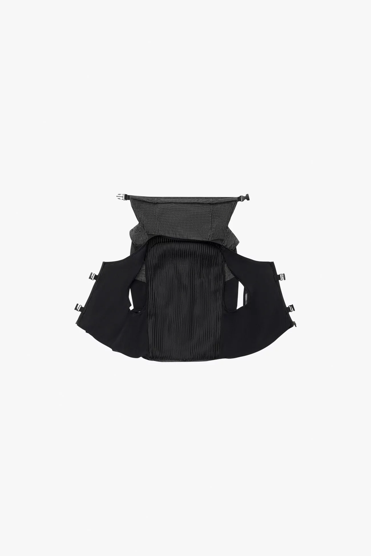 WISE Running Bag 555 Trail Pack 24L Ultra – Black | Centre Commercial