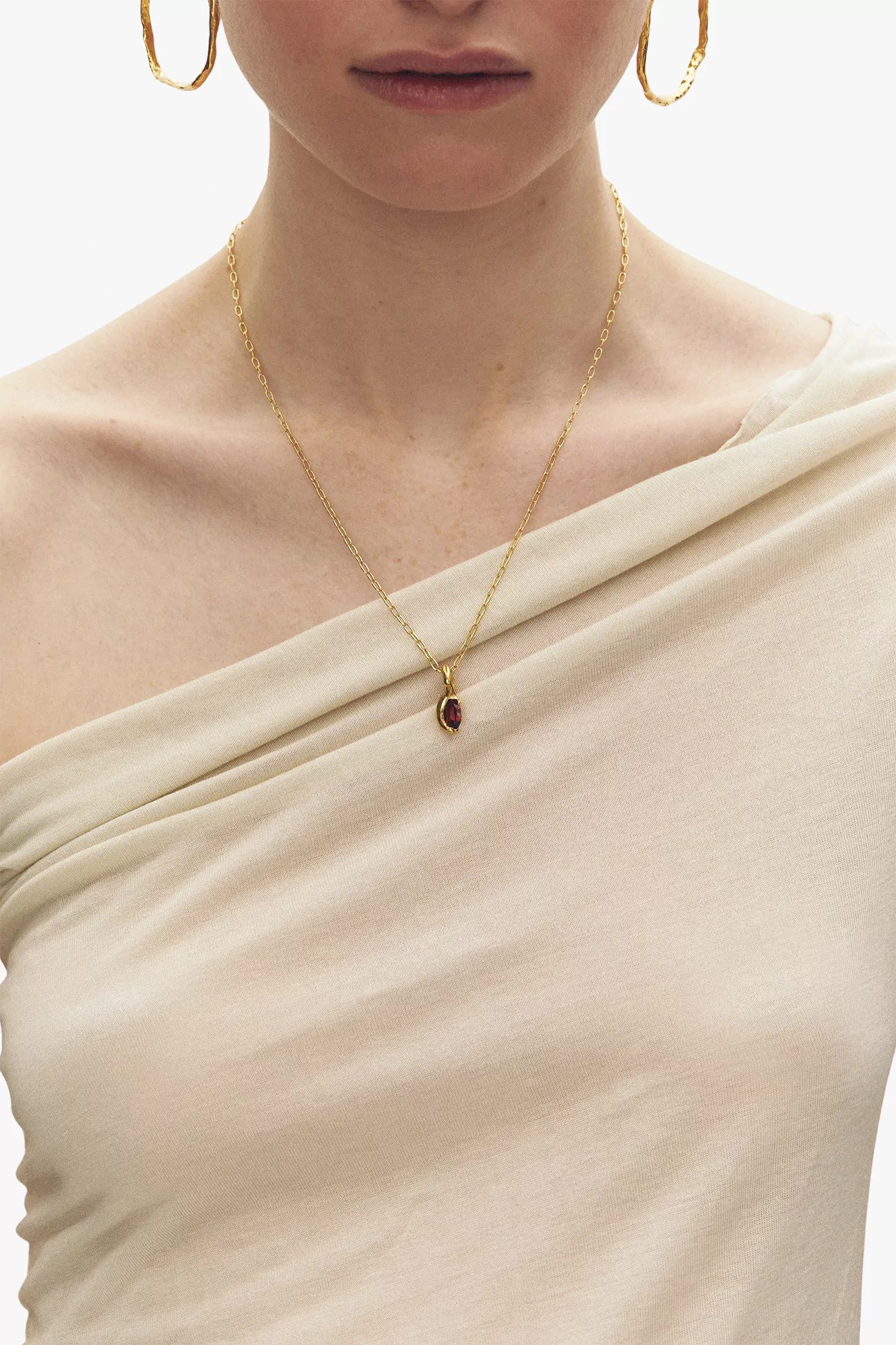 Simuero Enero Necklace Red Garnet Gold Plated – Gold | Centre Commercial