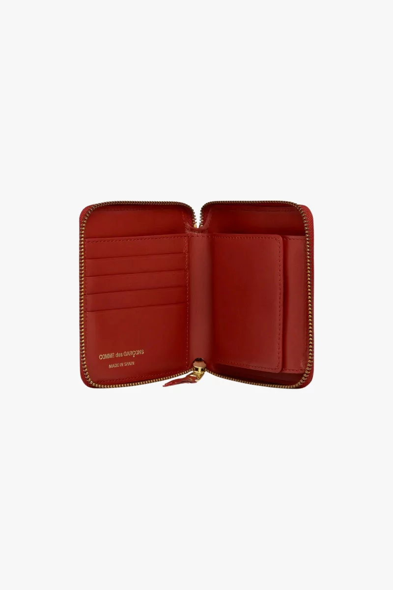 Classic Leather SA2100 Zip Around Wallet – Red | Centre Commercial
