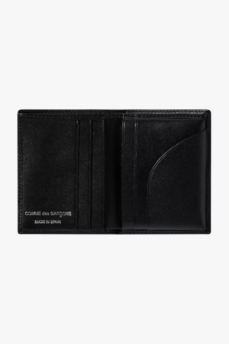 Silver Eyelet SA0641SE Bifold Wallet – Black | Centre Commercial