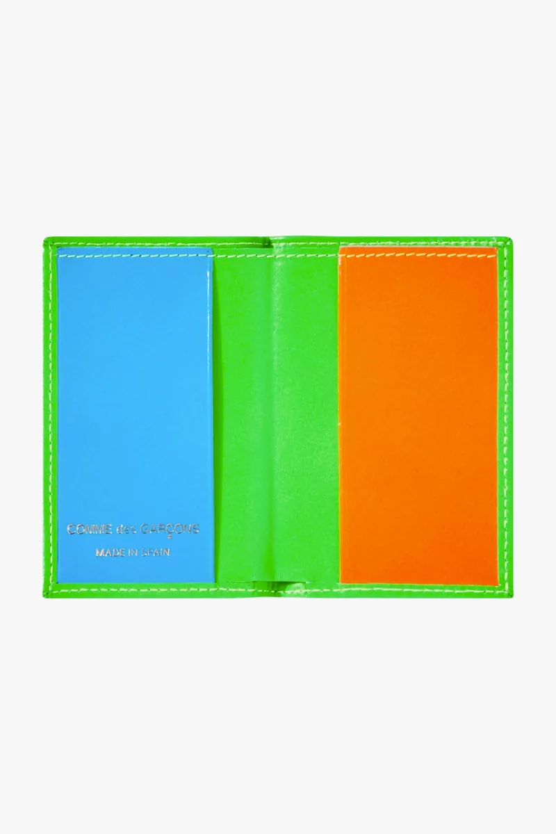 Super Fluo SA6400SF Bifold Wallet – Green | Centre Commercial