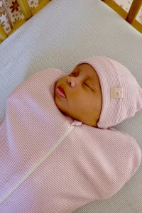 Tante Reine Organic Cotton Newborn Beanie – Bonbon | Centre Commercial