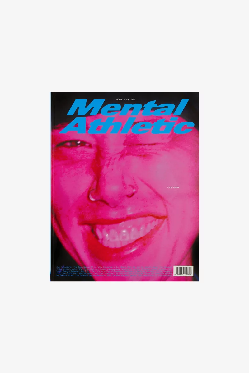 Mental Athletic Issue N°2 Cover Lydia – Running Magazine | Centre Commercial
