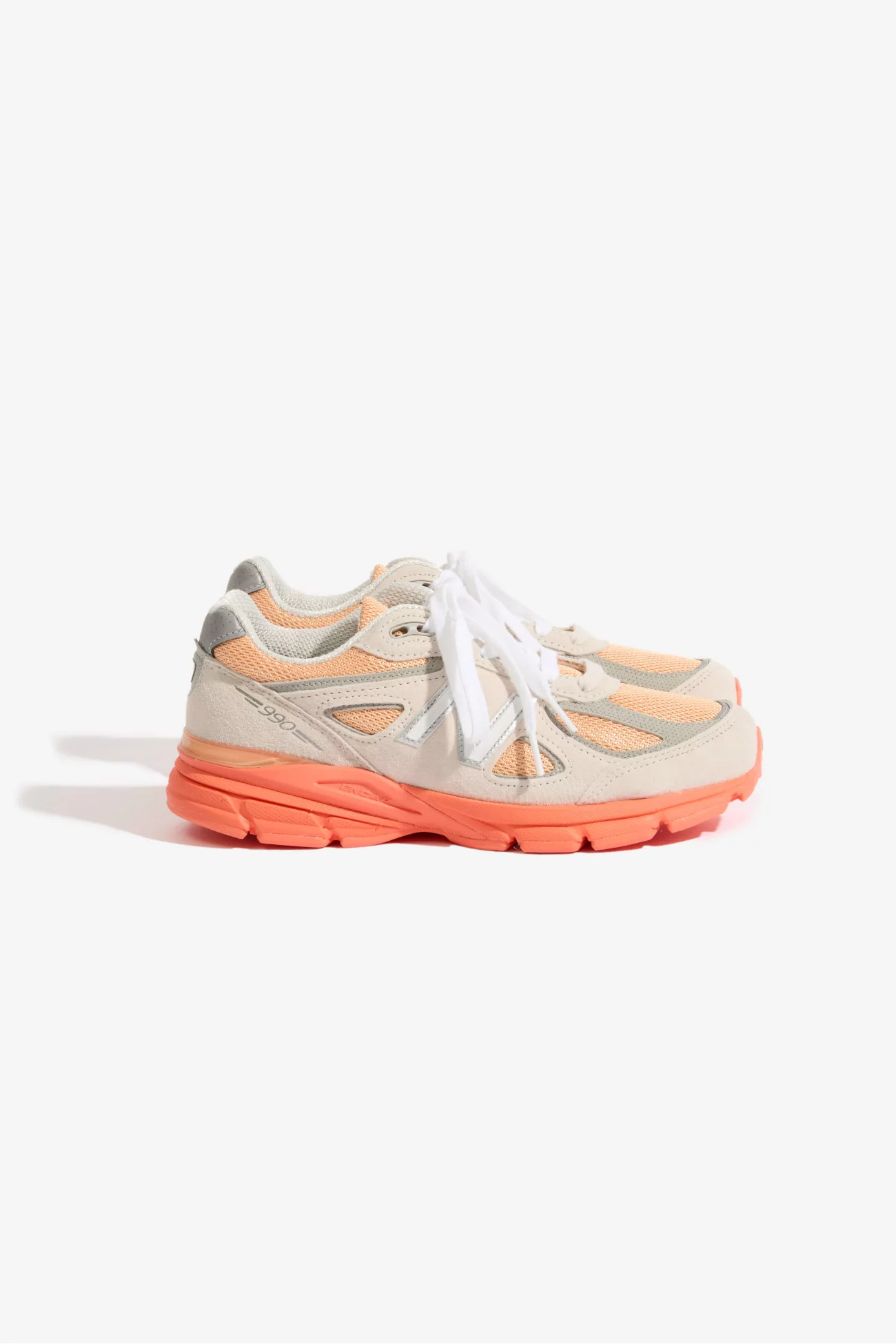 New Balance 990v4 Made in USA Sneakers – Moonbeam / Tangerine | Centre Commercial
