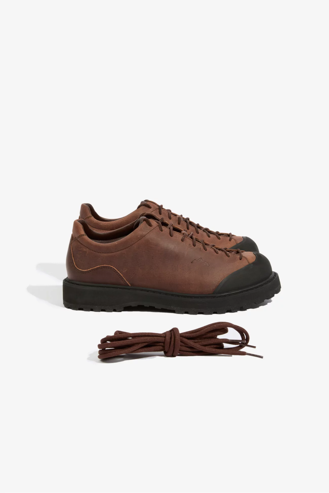 Diemme Ampezzo Waxed Leather Vibram Shoes – Mogano | Centre Commercial