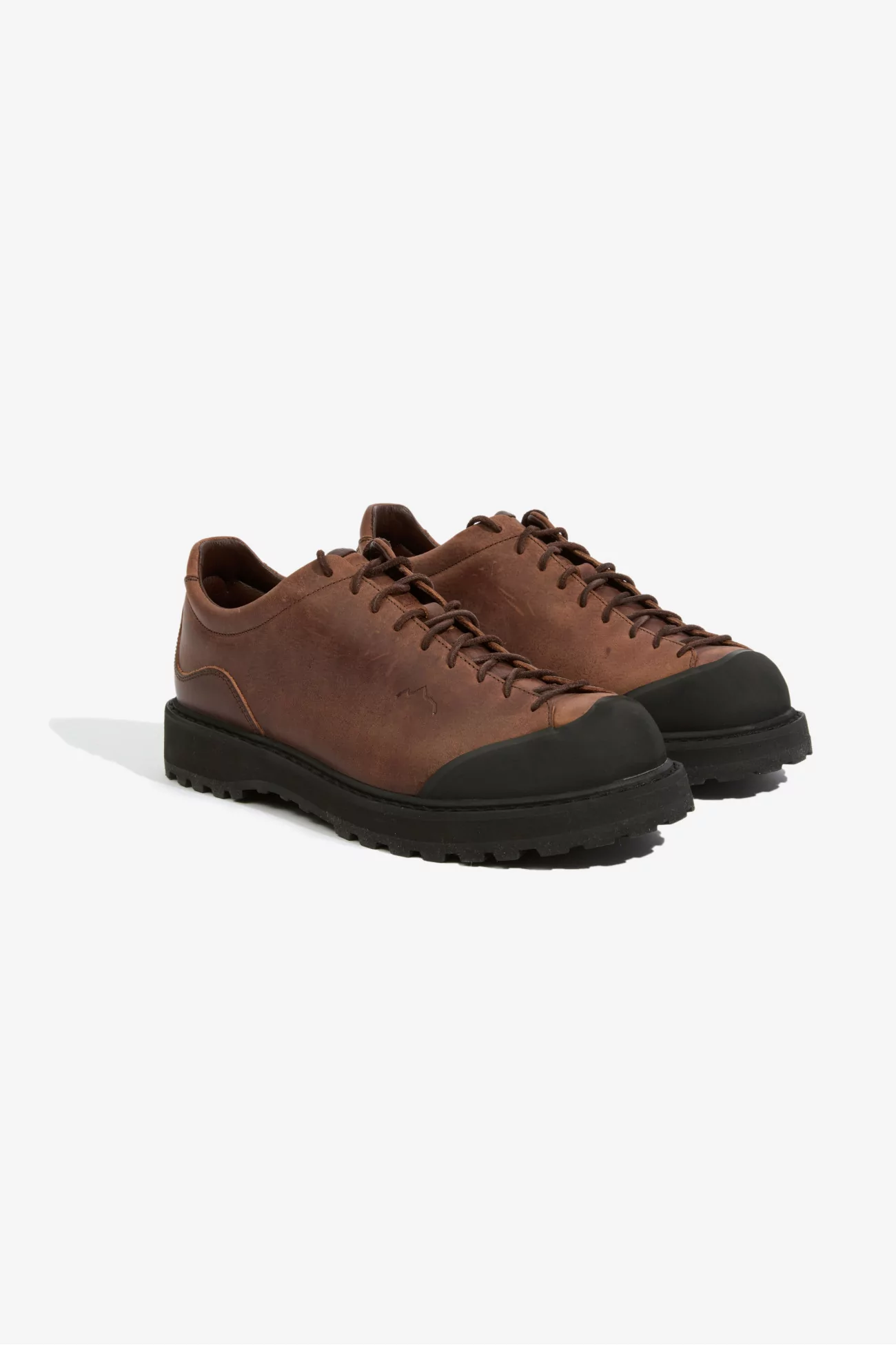 Diemme Ampezzo Waxed Leather Vibram Shoes – Mogano | Centre Commercial