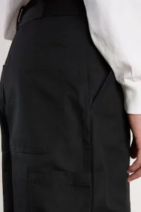 Men's Cotton MAN-TLE Jebok Shorts – Black | Centre Commercial