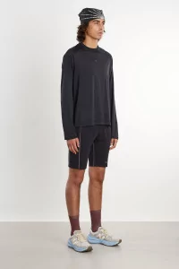UNNA Shiny Long Sleeve Running Base Layer – Black | Centre Commercial