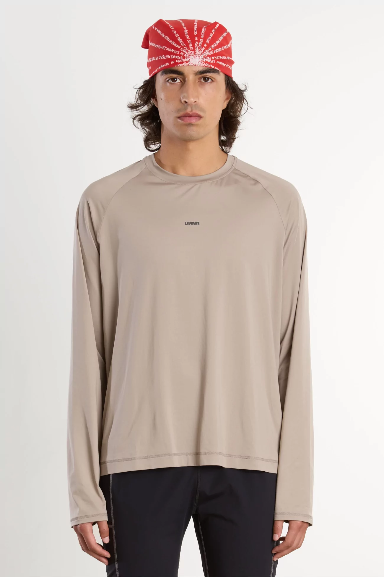 UNNA Shiny Long Sleeve Running Base Layer – Warm Sand | Centre Commercial