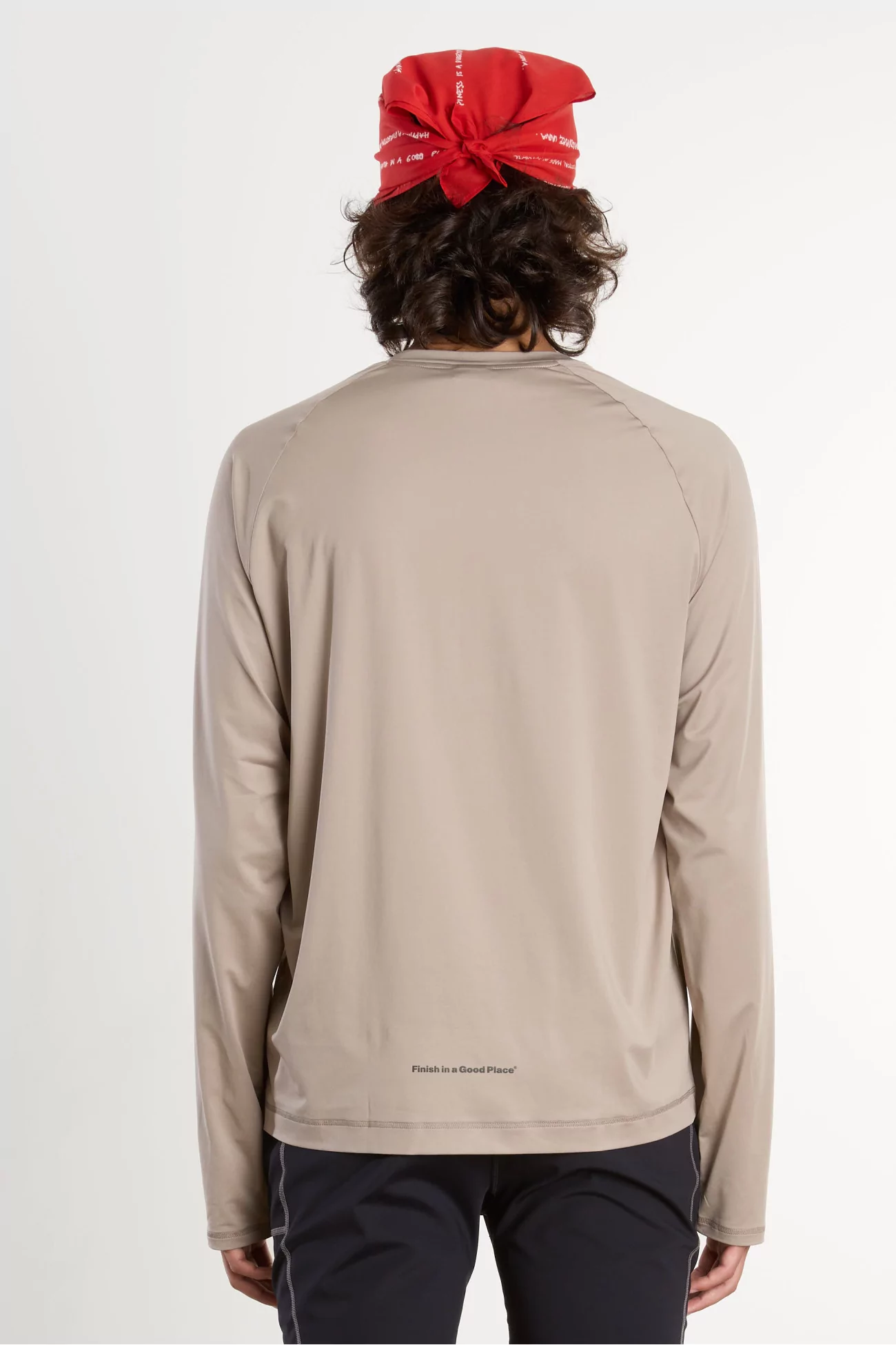 UNNA Shiny Long Sleeve Running Base Layer – Warm Sand | Centre Commercial