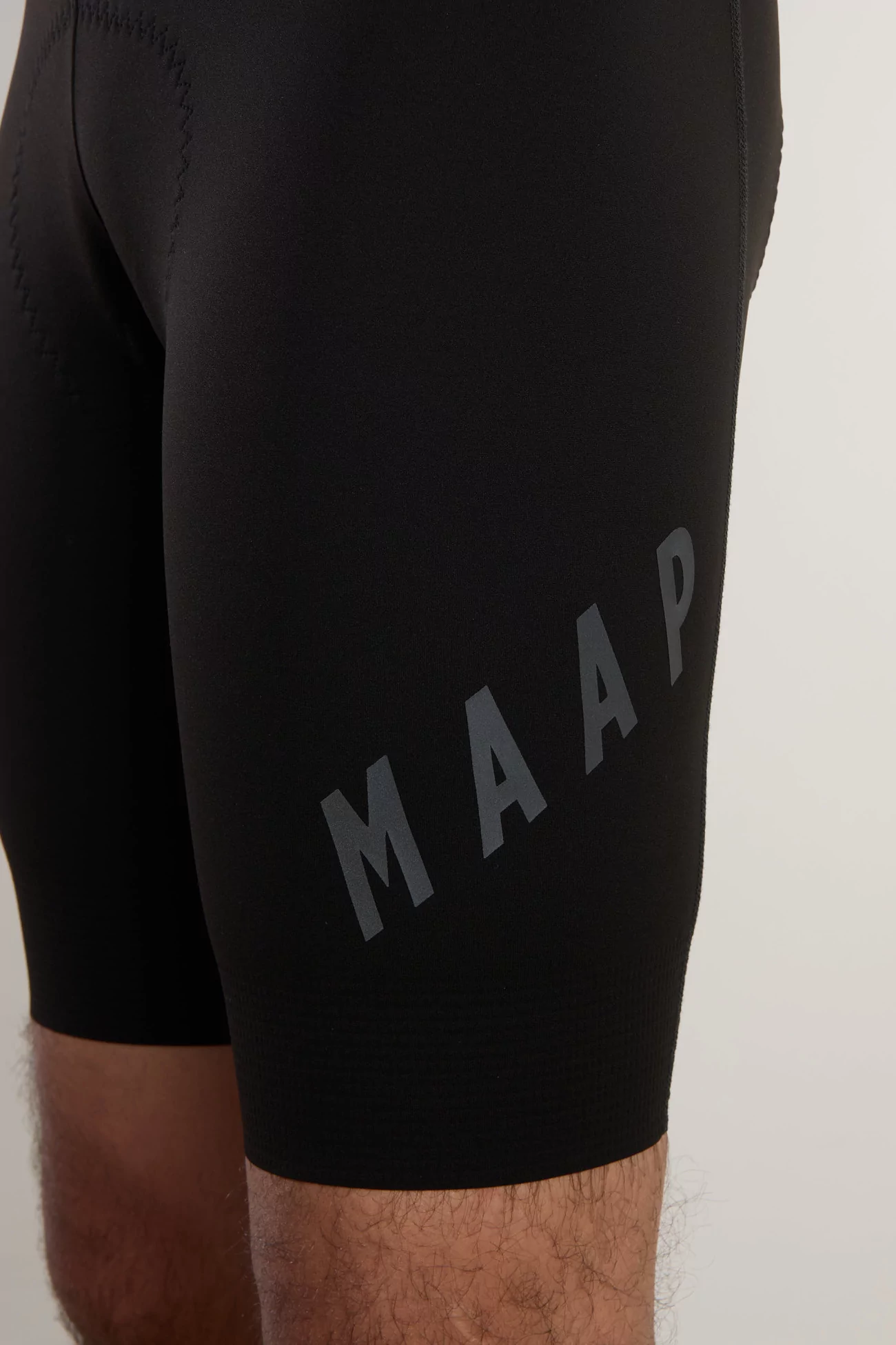 Men's Apex Aeon Cycling Bib Short MAAP – Black | Centre Commercial