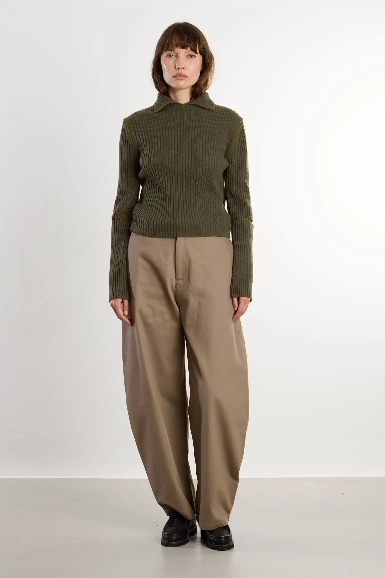 YMC Peeka Jumper Virgin Wool Cropped – Dark Green | Centre Commercial