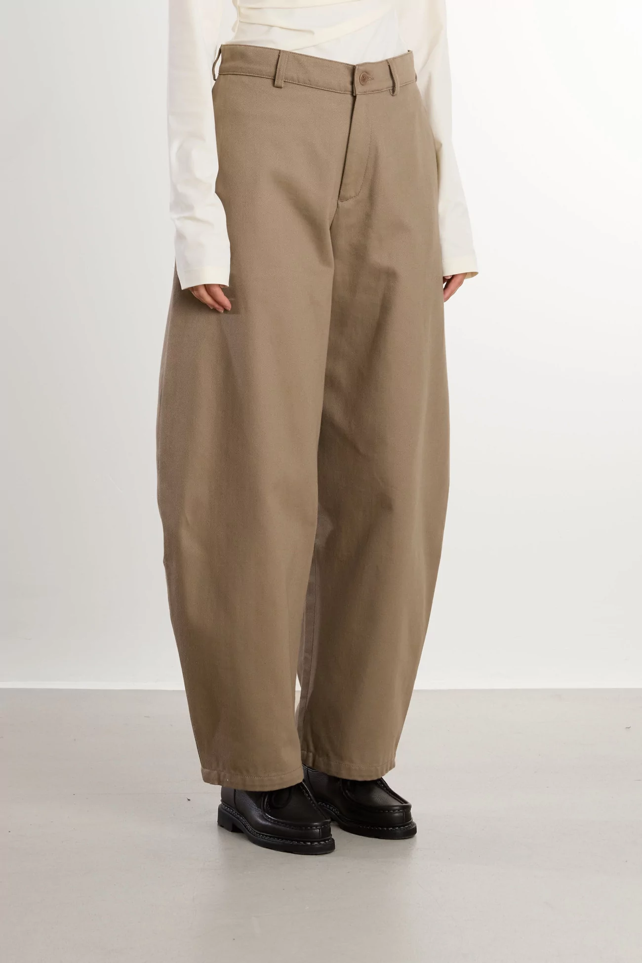 Pantalon Femme Coton Drill Japonais YMC Like A Trouser – Taupe | Centre Commercial