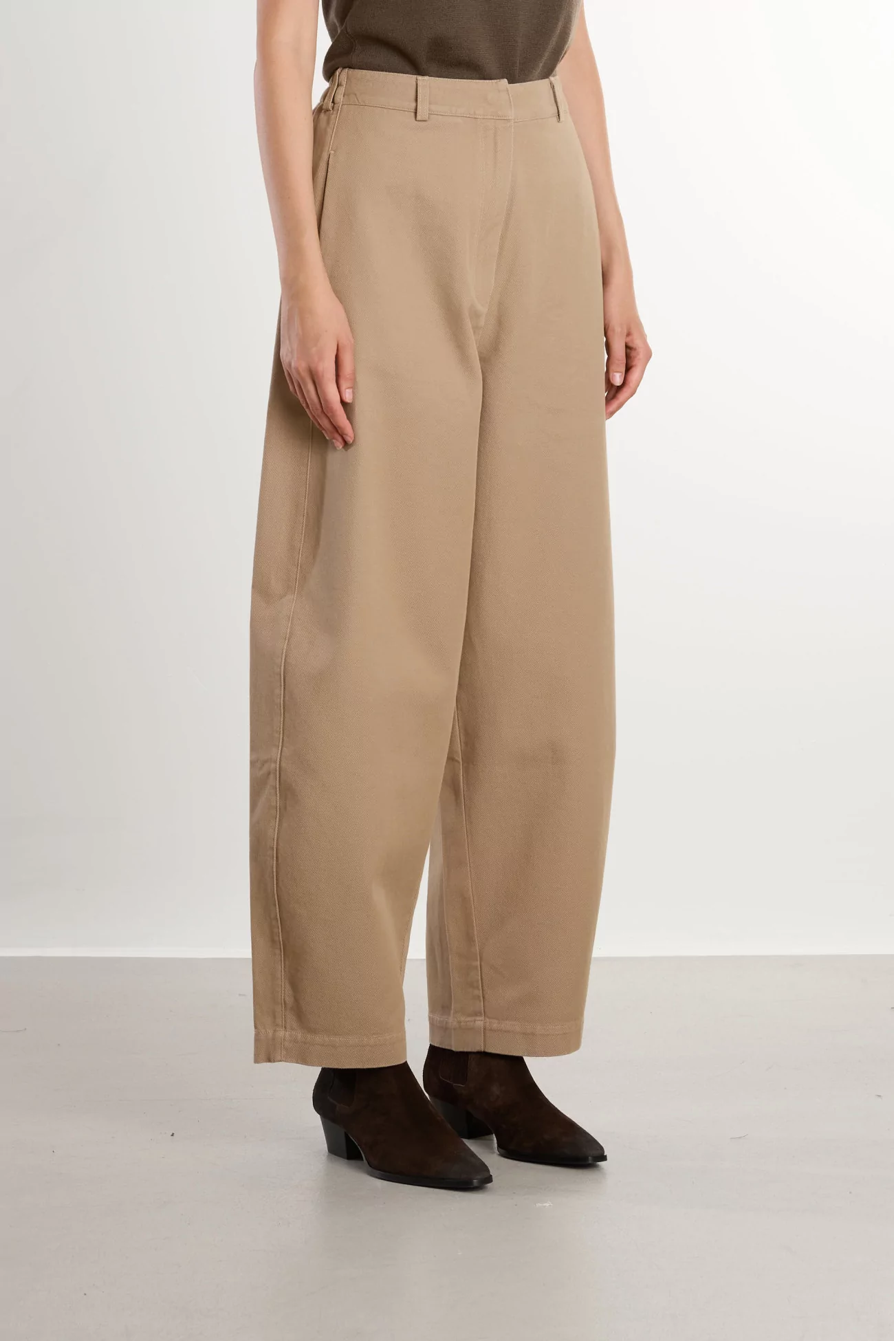 Cordera Cotton Curved Women's Pants – Camel | Centre Commercial