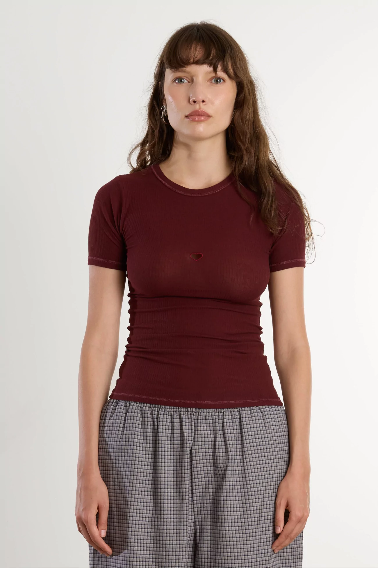 Heart Tee Organic Cotton Heart Cut-Out – Nara Red | Centre Commercial