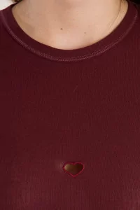 T-shirt Heart Coton Bio Découpe Cœur – Nara Red | Centre Commercial