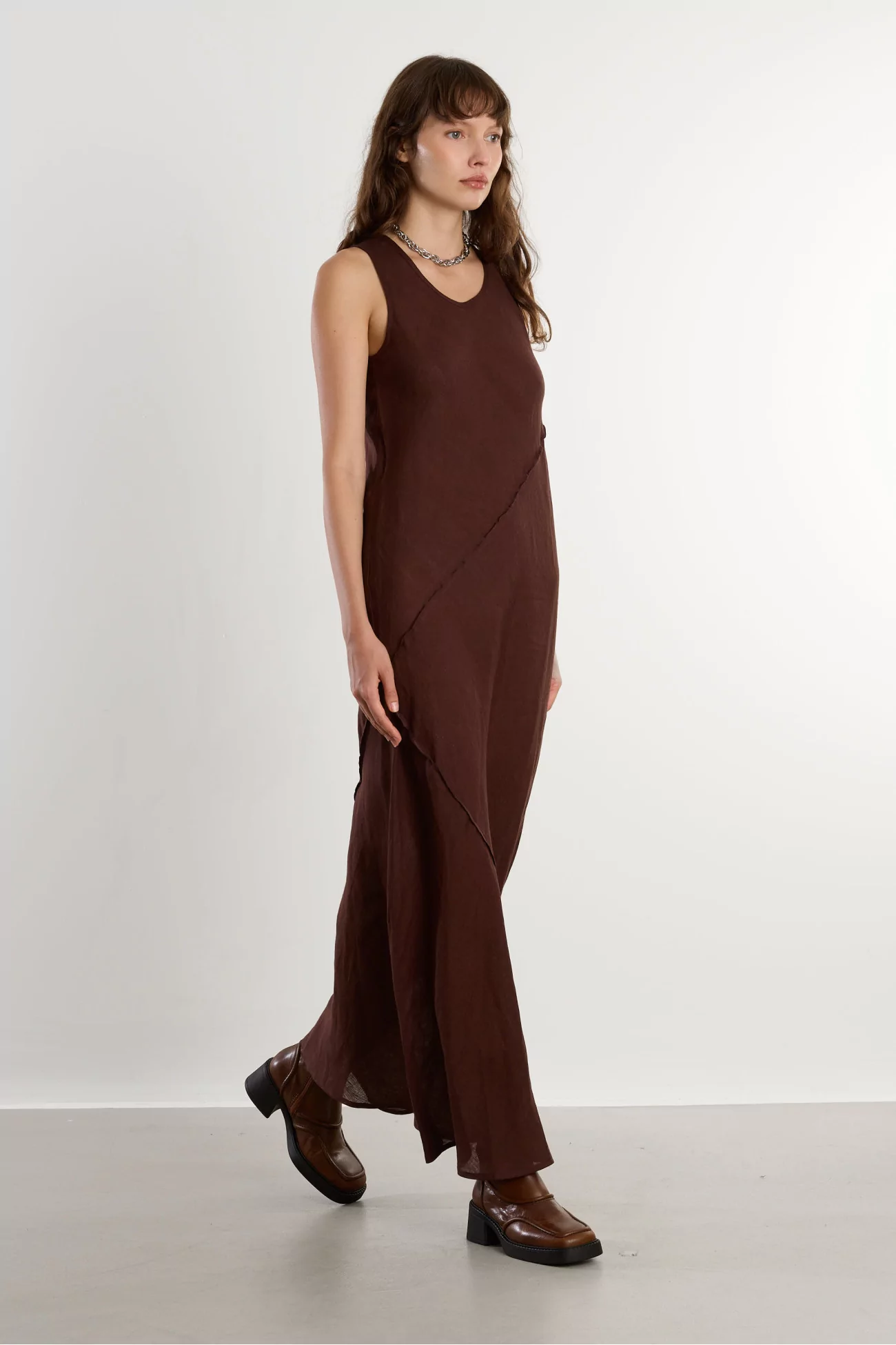 Robe Lava Lin Fin Coupe Biais – Ama Brown | Centre Commercial