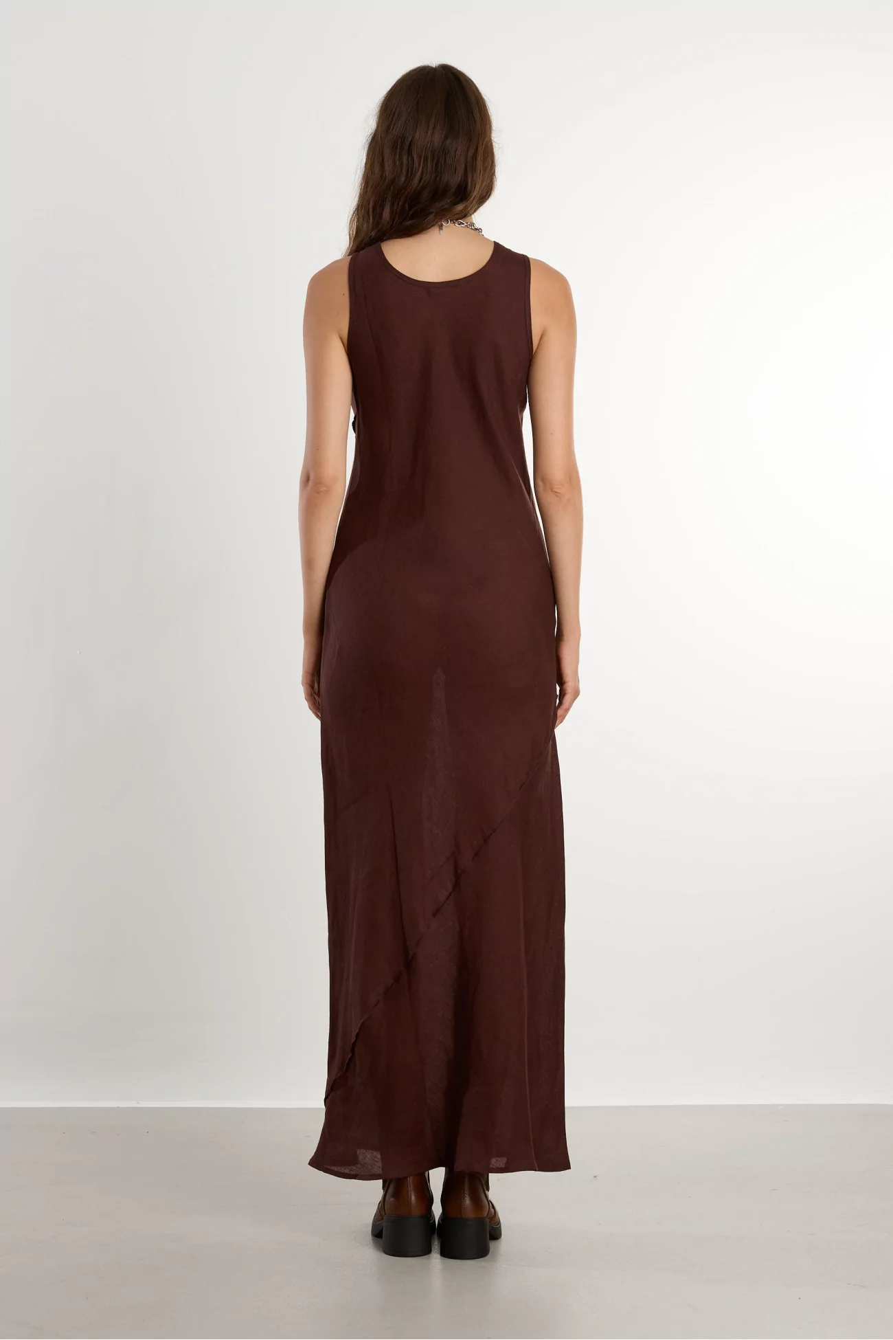 Robe Lava Lin Fin Coupe Biais – Ama Brown | Centre Commercial
