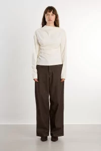 Women's Asymmetric Long Sleeve Top REYEM – Off-white | Centre Commercial