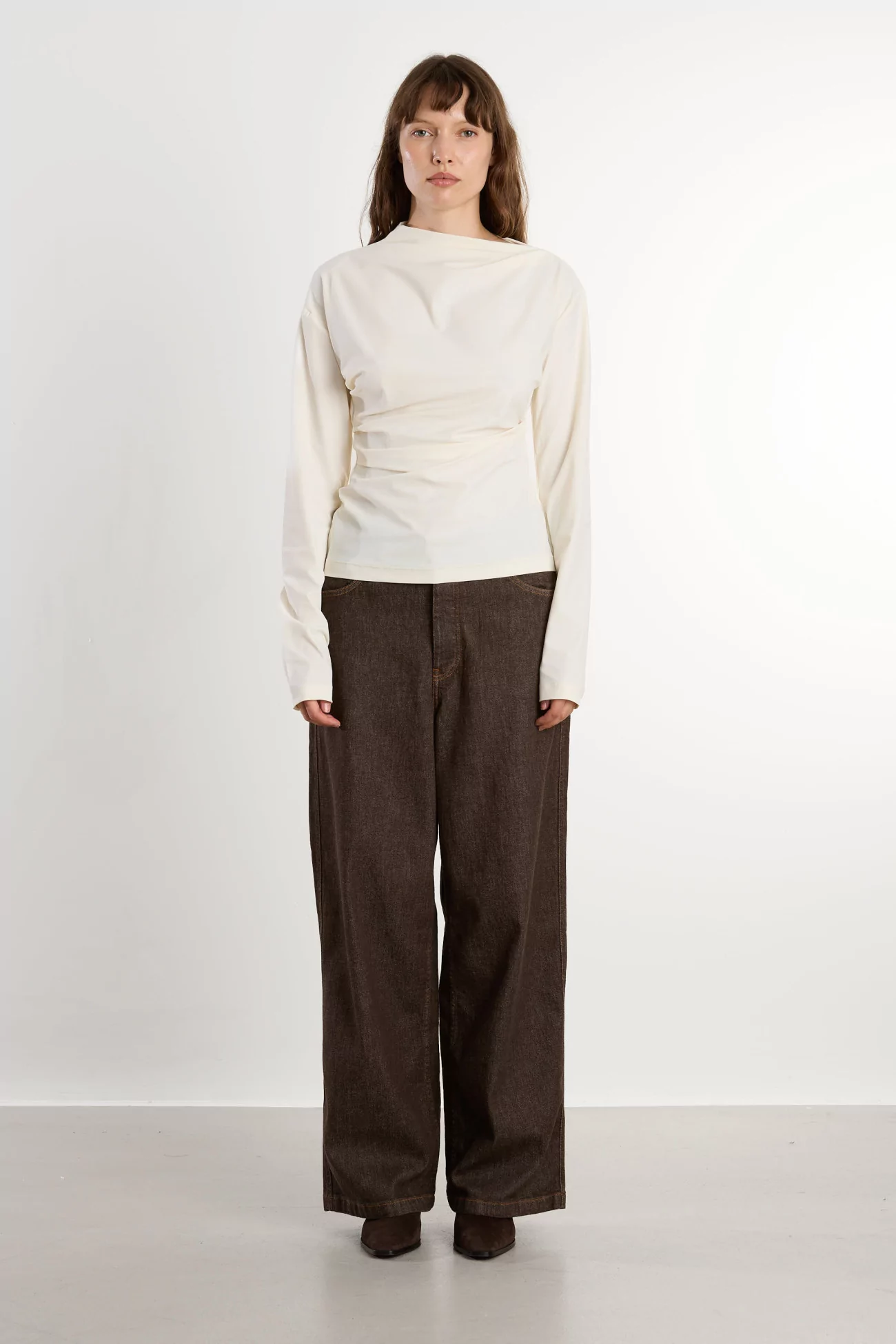 Women's Asymmetric Long Sleeve Top REYEM – Off-white | Centre Commercial