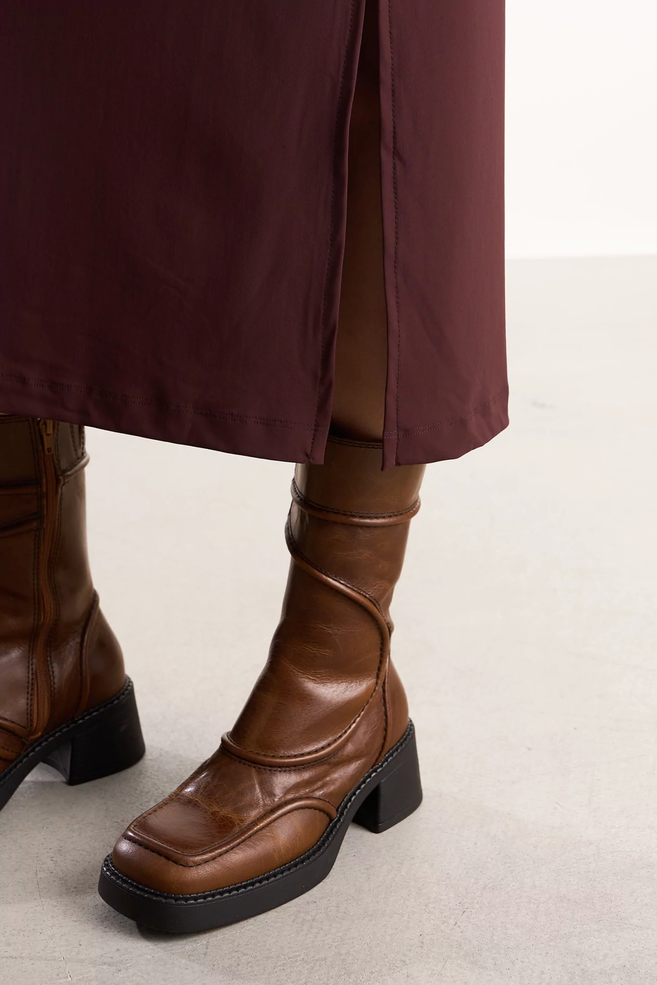 Women's Asymmetric Midi Skirt REYEM – Cordovan | Centre Commercial