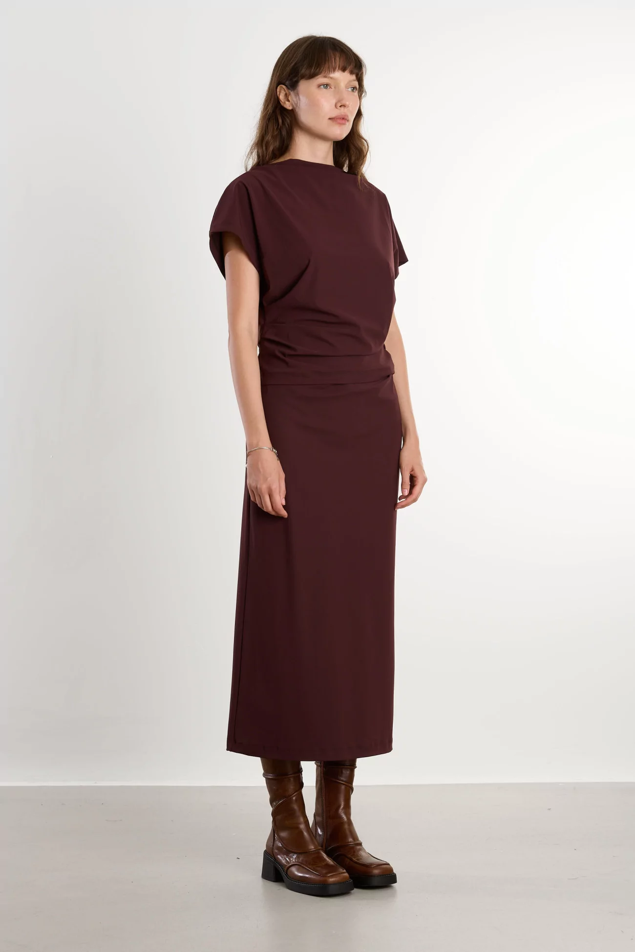 Women's Draped Boat Neck Top REYEM – Cordovan | Centre Commercial