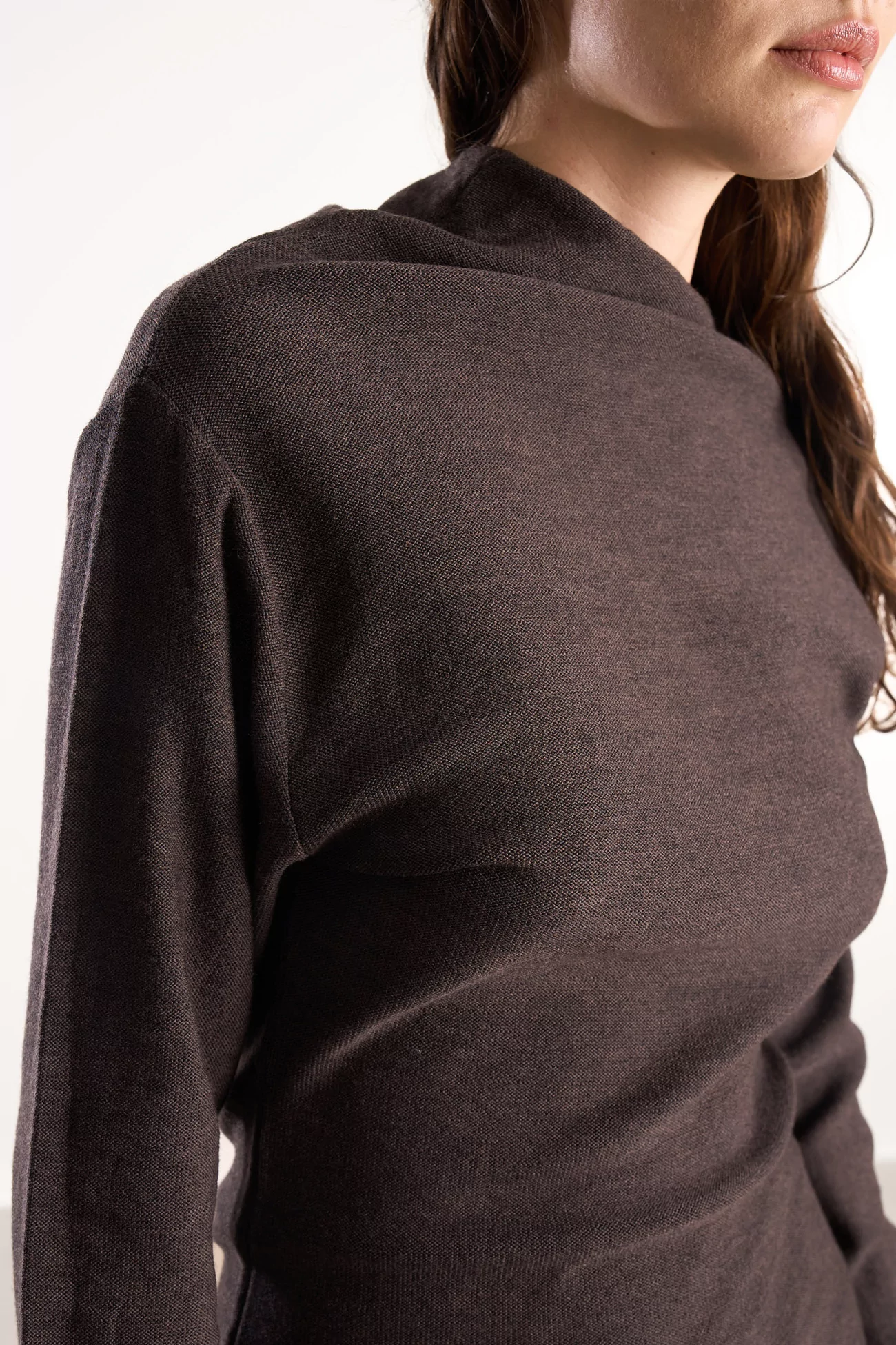 Women's Merino Wool Asymmetric Top REYEM – Umber | Centre Commercial