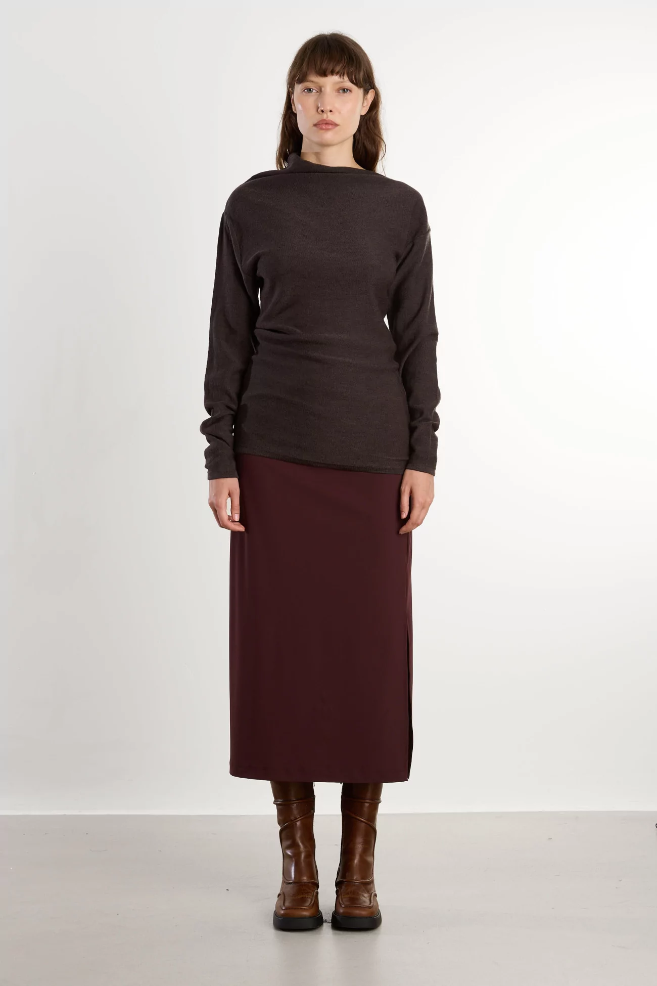 Women's Merino Wool Asymmetric Top REYEM – Umber | Centre Commercial