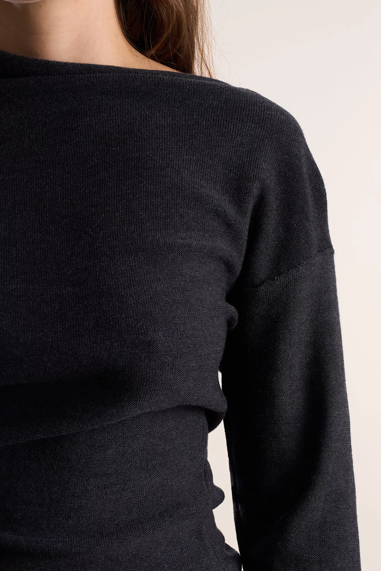 Women's Merino Wool Asymmetric Top REYEM – Gravity | Centre Commercial